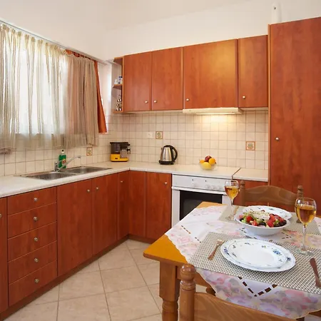 Apartment Faos Luxury 2